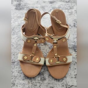 NWOT BCBCMAX AZRIA $295 Leather Sandals Size 8.5B (Fits 8-8.5) Brown Ivory Gold